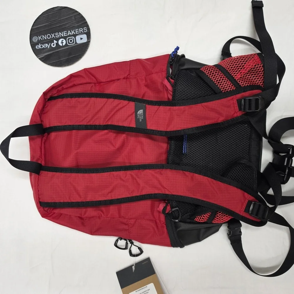 The North Face Borealis Convertible Backpack TNF Red/TNF Black